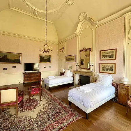 Holiday home Chateau Parc Prive Du Tilleul
